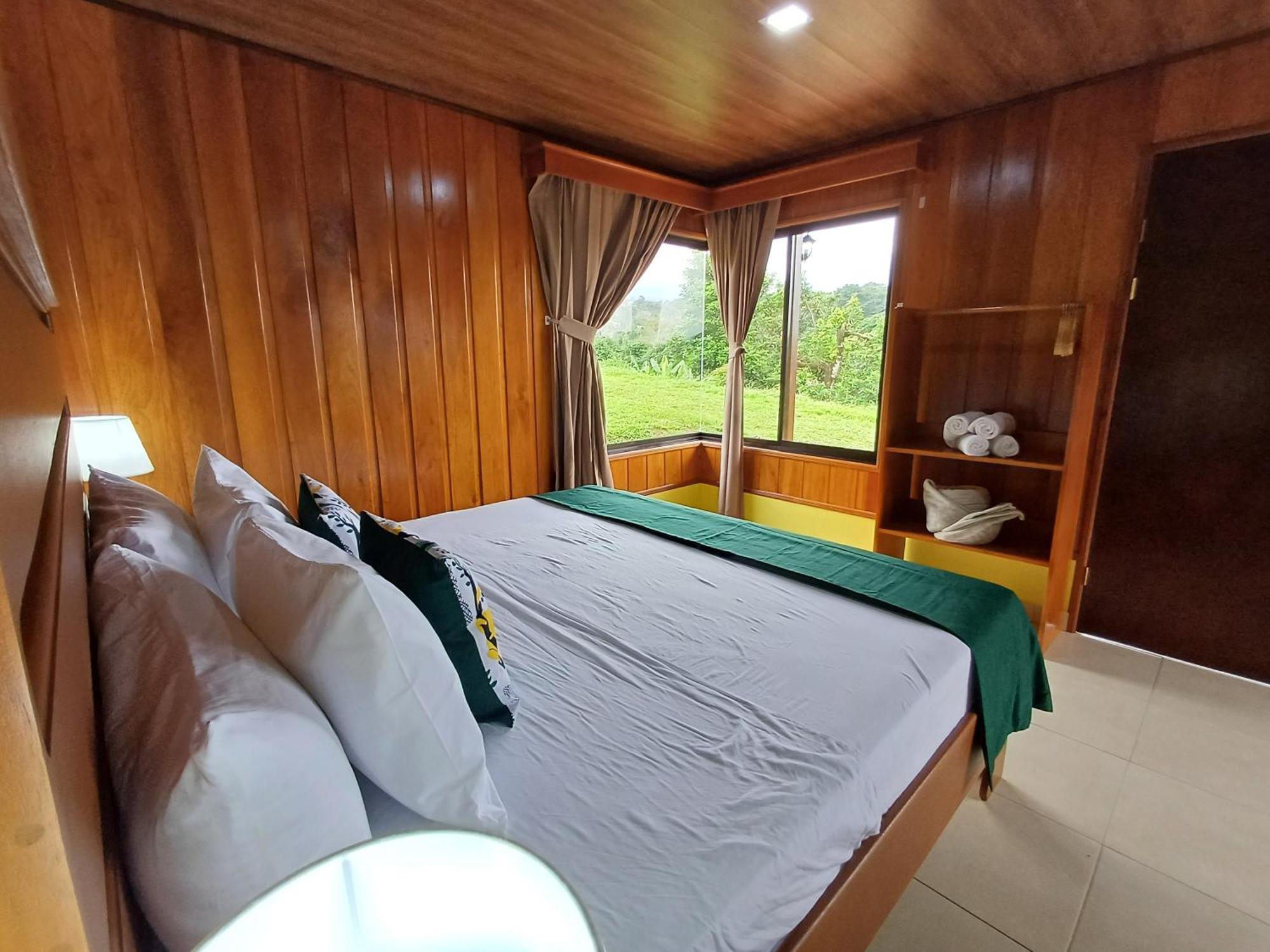 Suenos Del Arenal Lodge