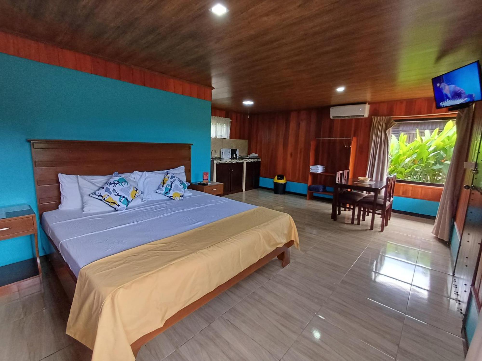 Suenos Del Arenal Lodge *